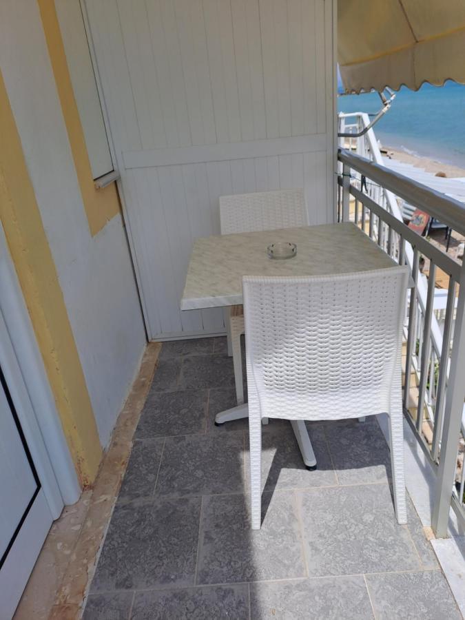 Seaside Studios Mesongí Екстериор снимка