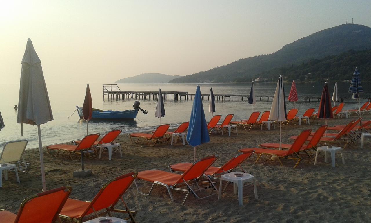Seaside Studios Mesongí Екстериор снимка